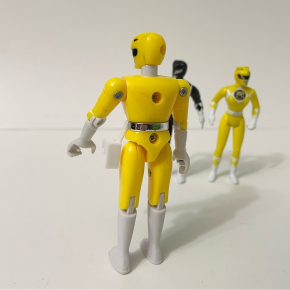 Vintage Lot of 3 Power Rangers Action Figures - Picture 3 of 15